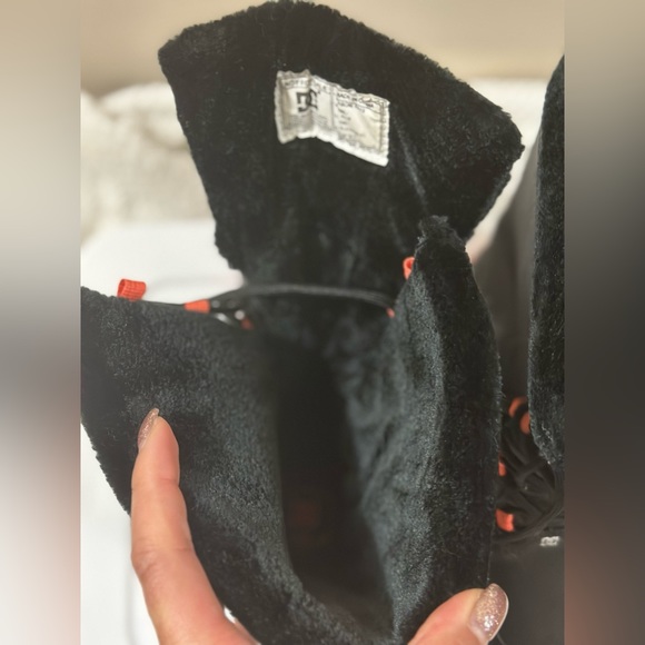 DC winter boots - Allie style - great condition - Picture 4 of 5